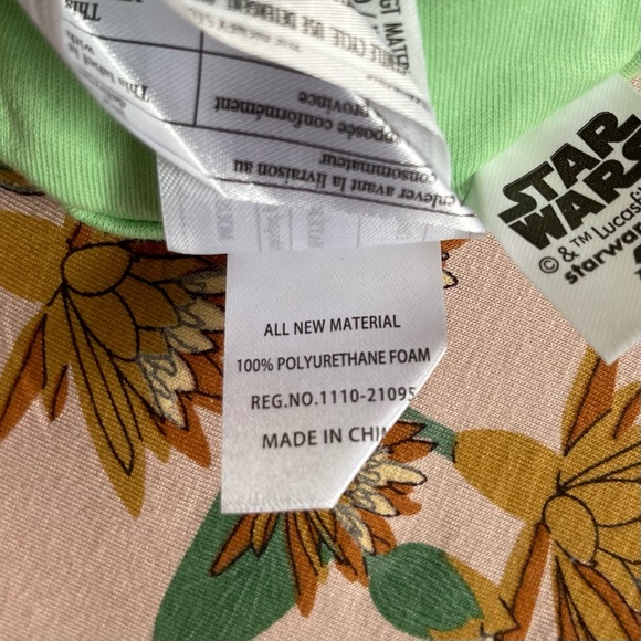 Off.Lic. NWOT Disney/Lucas Films Star Wars Yoda Hat w Ears 4 baby! 👽 - Picture 11 of 16